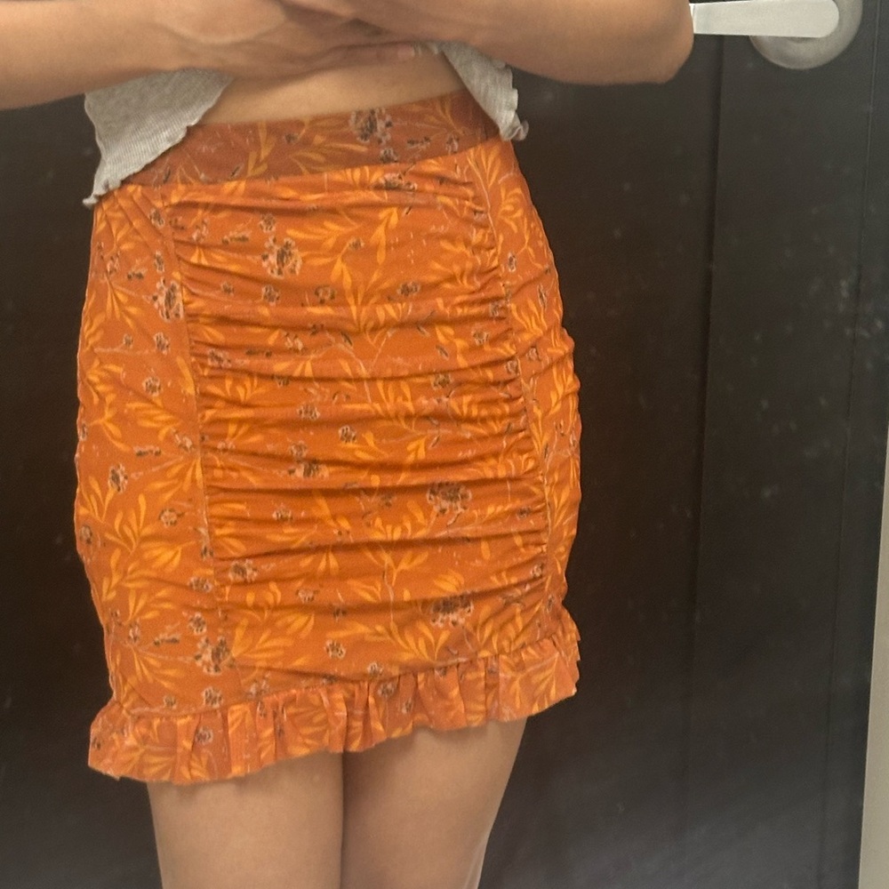 Elegant Orange Floral Pencil Skirt